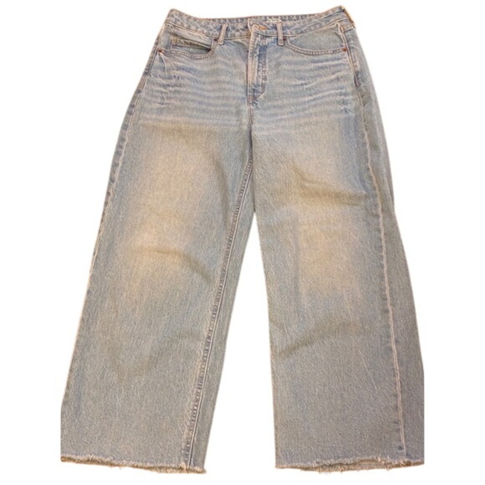 Old Navy Extra High-Rise Sky-Hi Wide-Leg Jeans Light Wash Raw Hem Size 8
